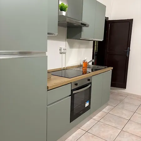 Queen House * Margherita Di Savoia