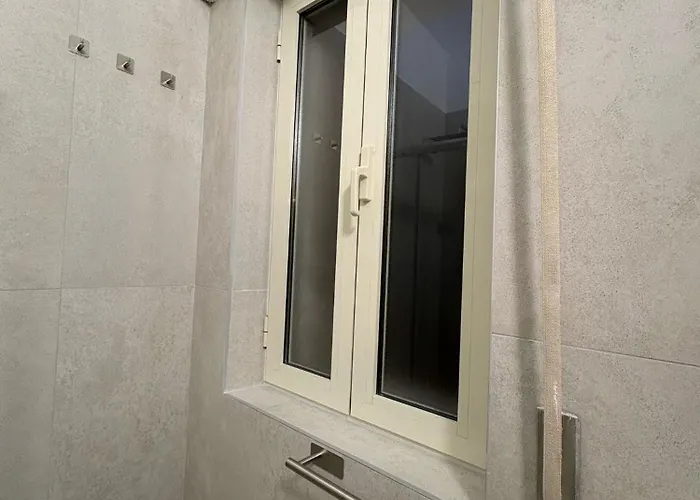 Queen House * مارغريتا دي سافويا